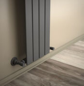 Radiva Tip 10V Dekoratif Radyatör 1800x292 Antrasit - 210V18000292B2TS - İthal Dekoratif Radyatör
