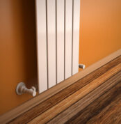 Radiva Tip 10V Dekoratif Radyatör 1800x366 Beyaz - 210V18000366B1PS - İthal Dekoratif Radyatör