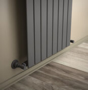 Radiva Tip 10V Dekoratif Radyatör 600x588 Antrasit - 210V06000588B2TS - İthal Dekoratif Radyatör
