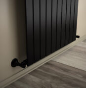 Radiva Tip 10V Dekoratif Radyatör 600x736 Mat Siyah - 210V06000736B3MS - İthal Dekoratif Radyatör