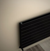 Radiva Tip 20H Dekoratif Radyatör 588x2400 Mat Siyah - 220H05882400B3MS - İthal Dekoratif Radyatör